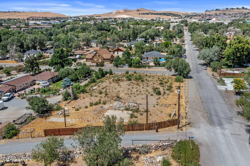 2090 Fife Reno NV 89512