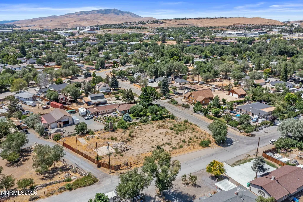 2090 Fife Reno NV 89512