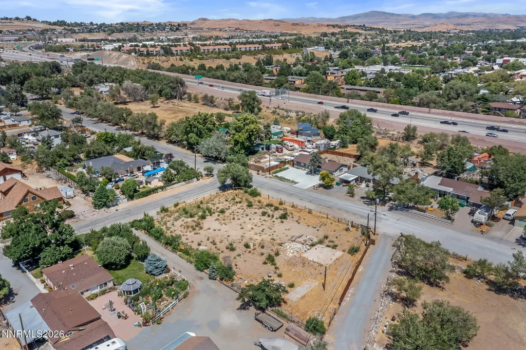 2090 Fife Reno NV 89512