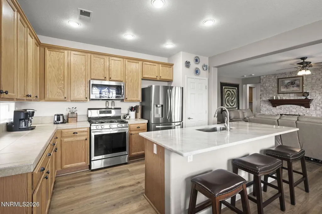 824 Ballybunion Dayton NV 89403