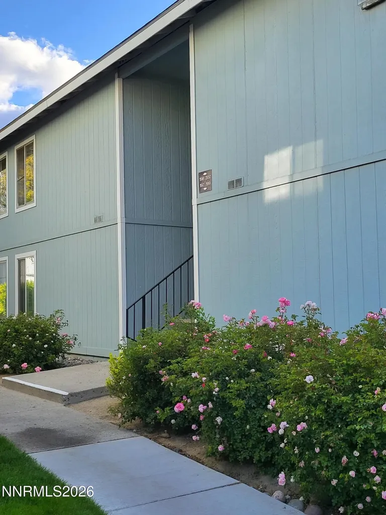 4606 Neil Reno NV 89502