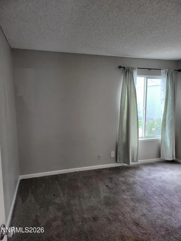 4606 Neil Reno NV 89502