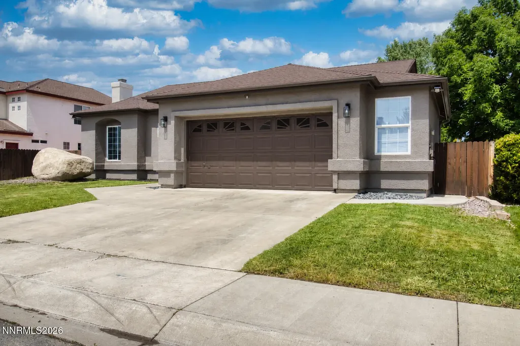 2560 Carriage Crest Carson City NV 89706