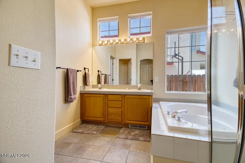 2560 Carriage Crest Carson City NV 89706