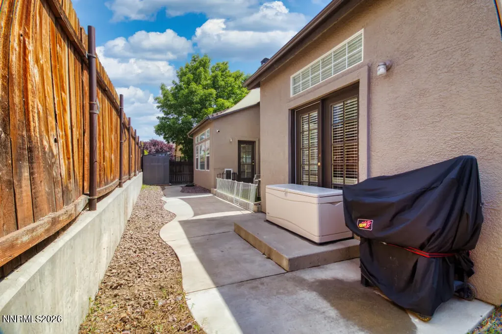 2560 Carriage Crest Carson City NV 89706