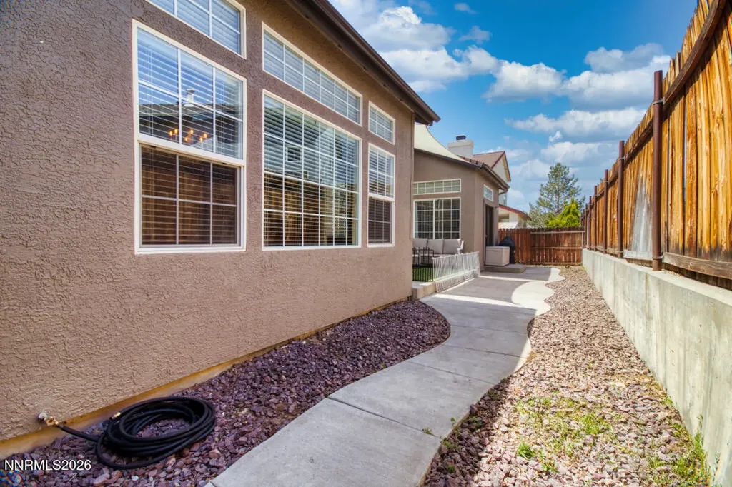 2560 Carriage Crest Carson City NV 89706