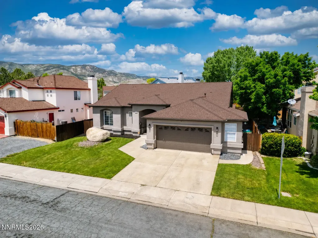 2560 Carriage Crest Carson City NV 89706