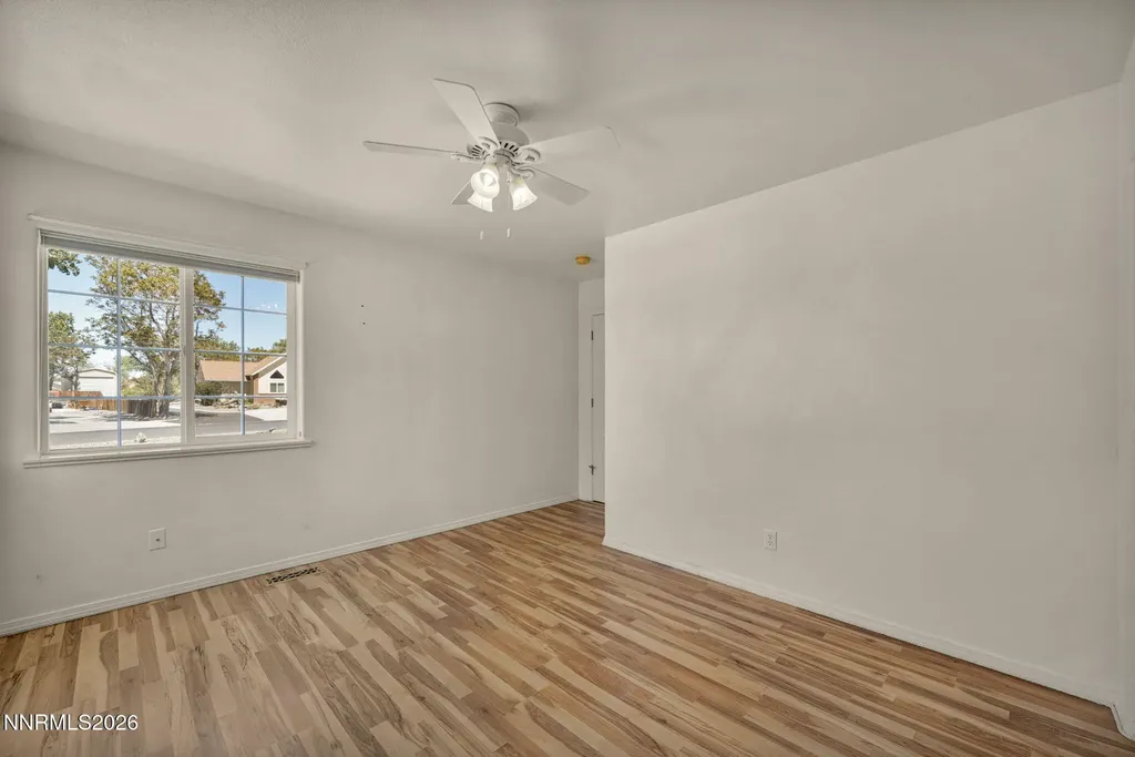 1221 Golden Park Fallon NV 89406
