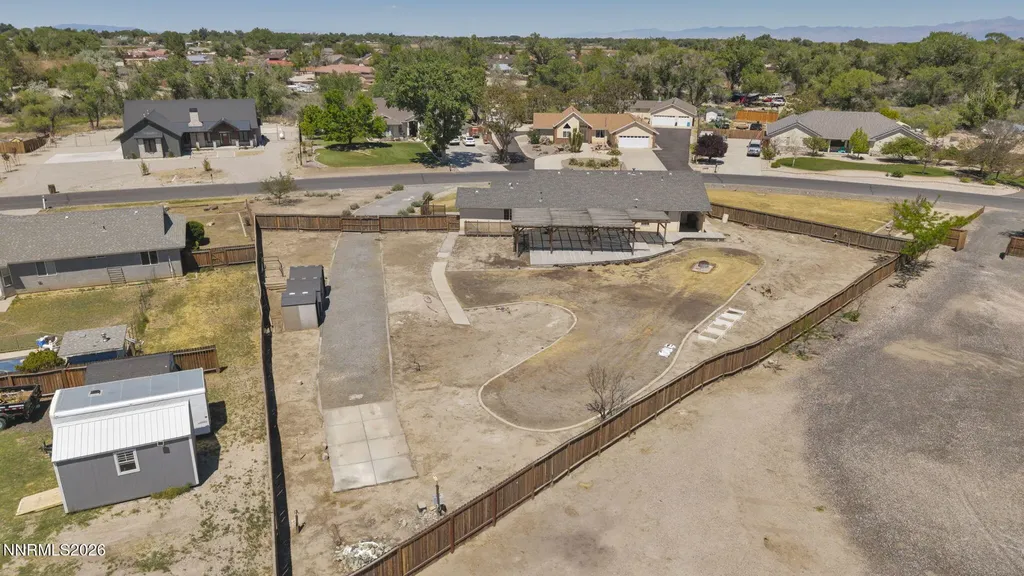 1221 Golden Park Fallon NV 89406