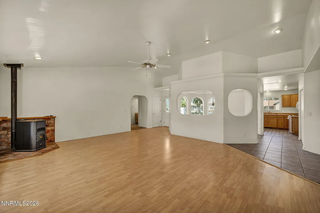 1221 Golden Park Fallon NV 89406
