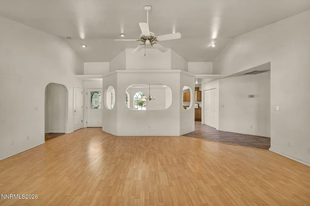 1221 Golden Park Fallon NV 89406