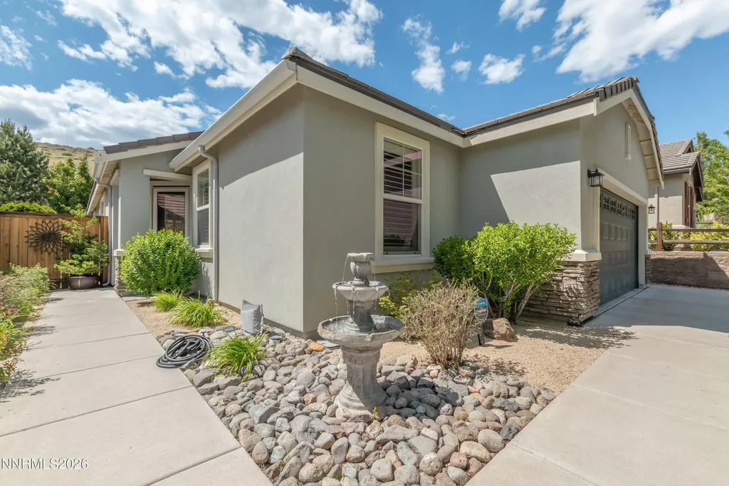 1715 Del Webb Reno NV 89523