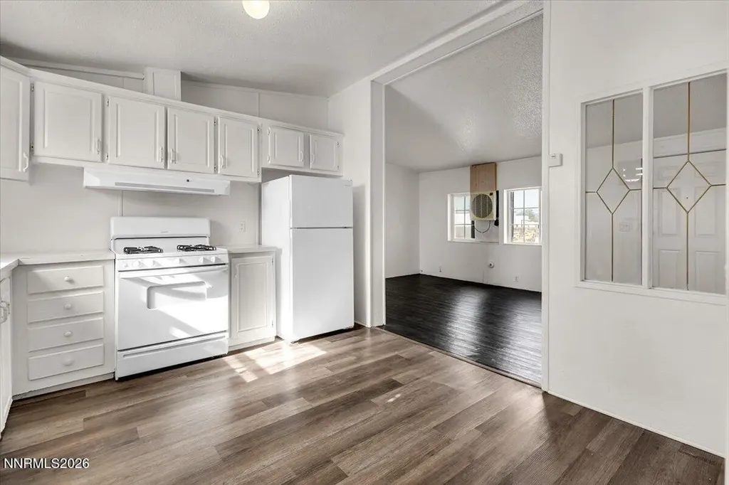 2585 Rawhide Silver Springs NV 89429