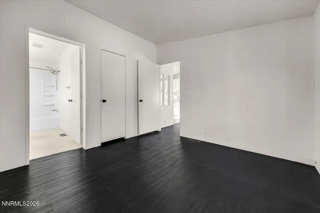 2585 Rawhide Silver Springs NV 89429