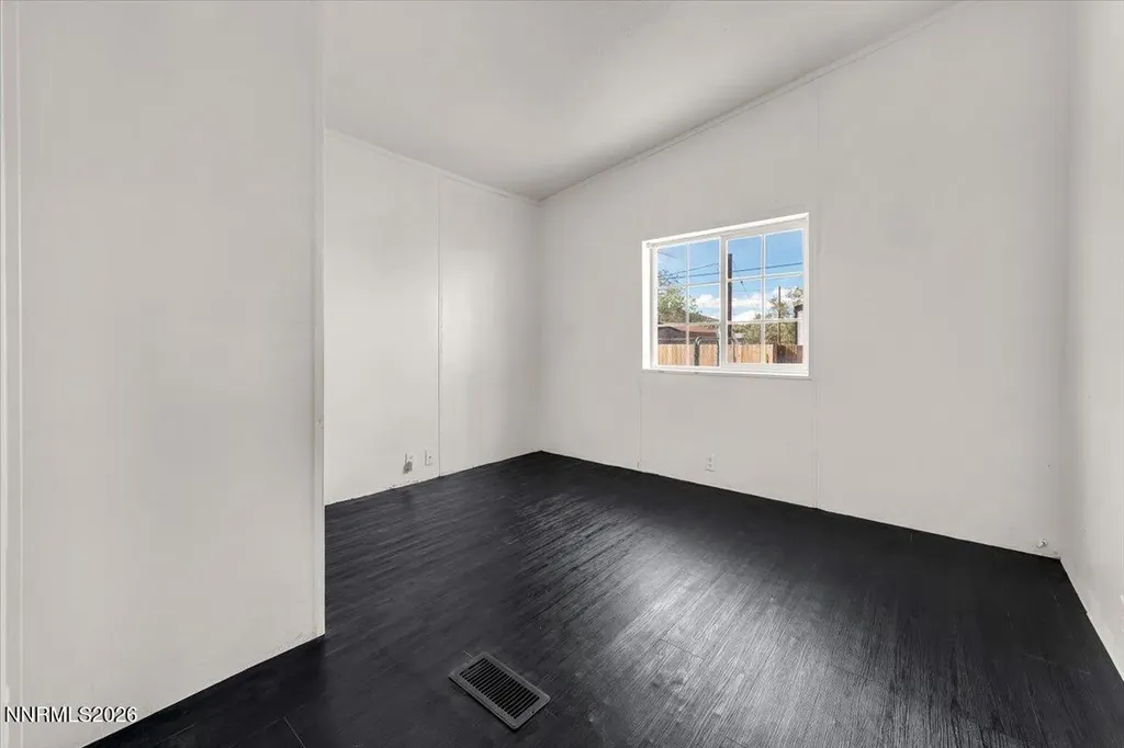 2585 Rawhide Silver Springs NV 89429