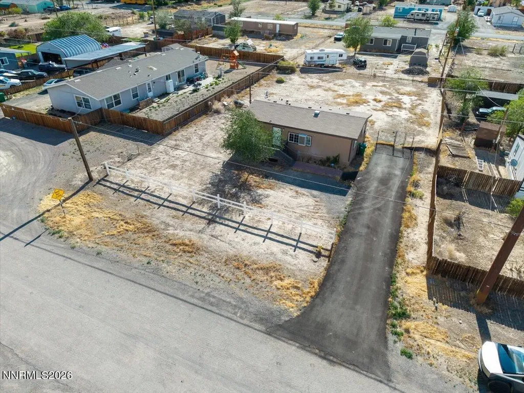 2585 Rawhide Silver Springs NV 89429
