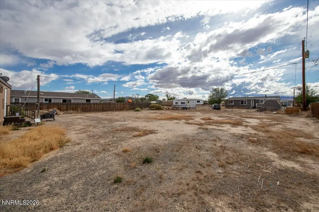 2585 Rawhide Silver Springs NV 89429