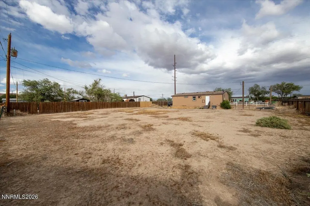 2585 Rawhide Silver Springs NV 89429