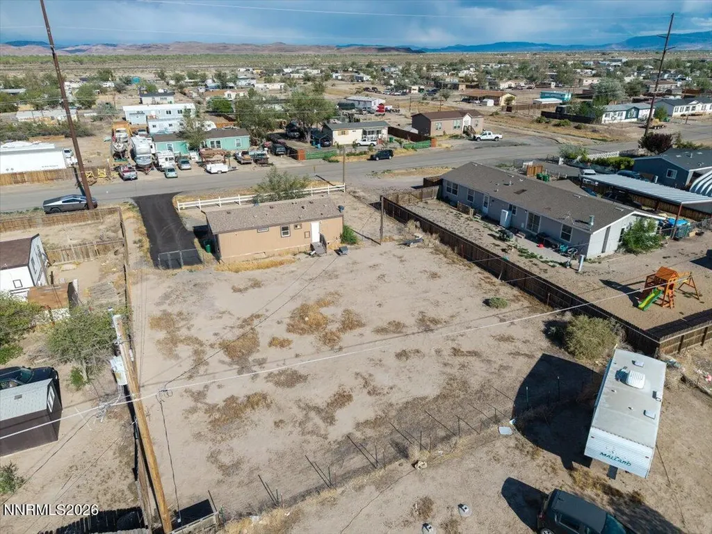 2585 Rawhide Silver Springs NV 89429