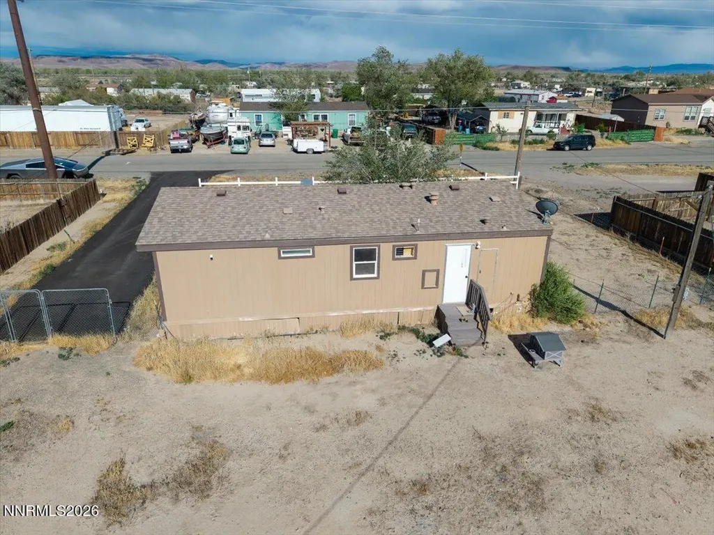2585 Rawhide Silver Springs NV 89429