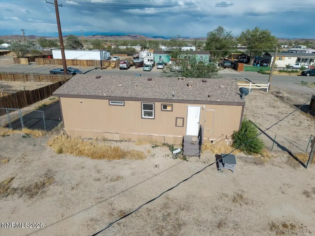 2585 Rawhide Silver Springs NV 89429