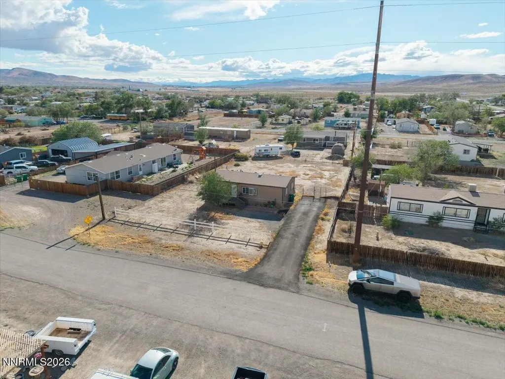 2585 Rawhide Silver Springs NV 89429