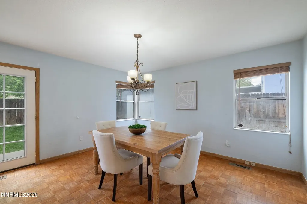 8486 Piper Reno NV 89506