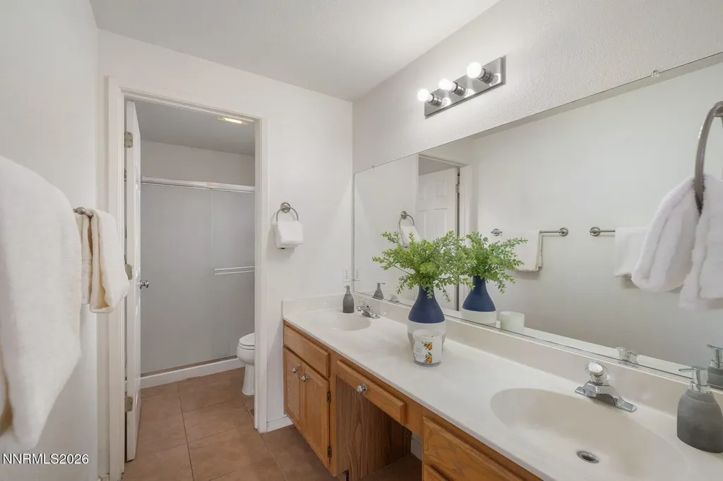 8486 Piper Reno NV 89506