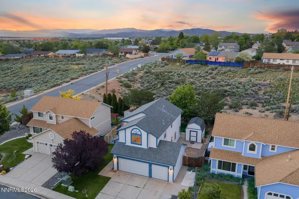 8486 Piper Reno NV 89506