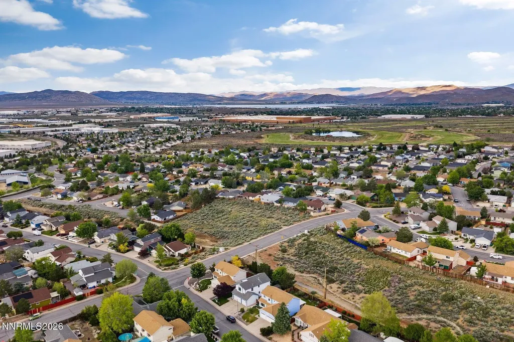 8486 Piper Reno NV 89506