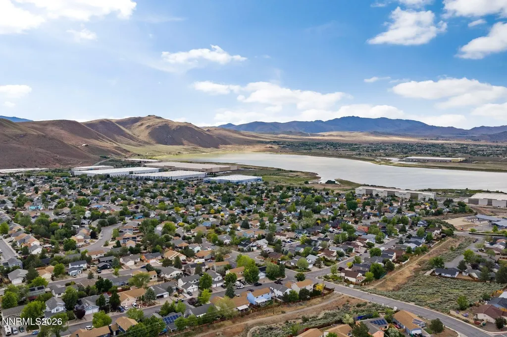 8486 Piper Reno NV 89506