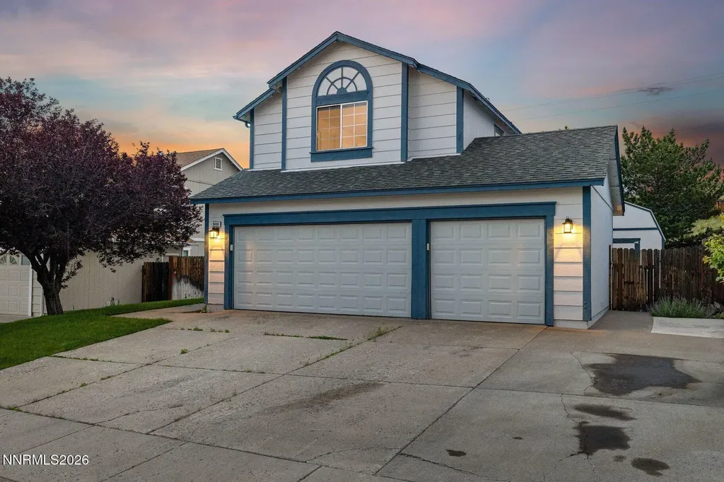 8486 Piper Reno NV 89506