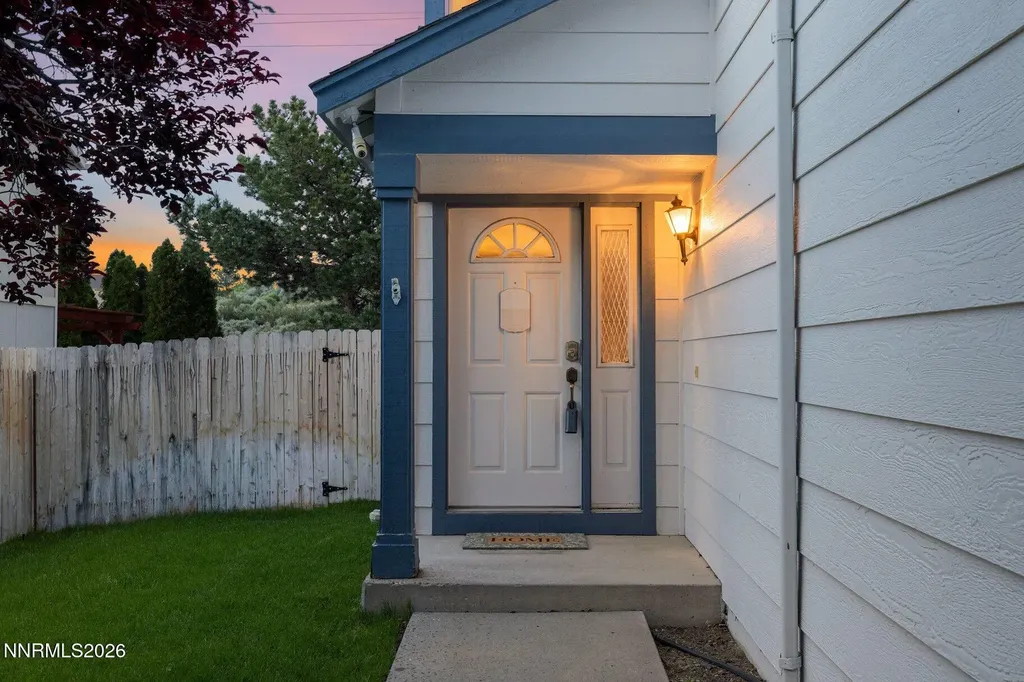 8486 Piper Reno NV 89506