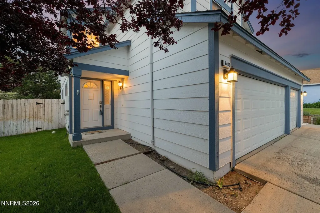 8486 Piper Reno NV 89506