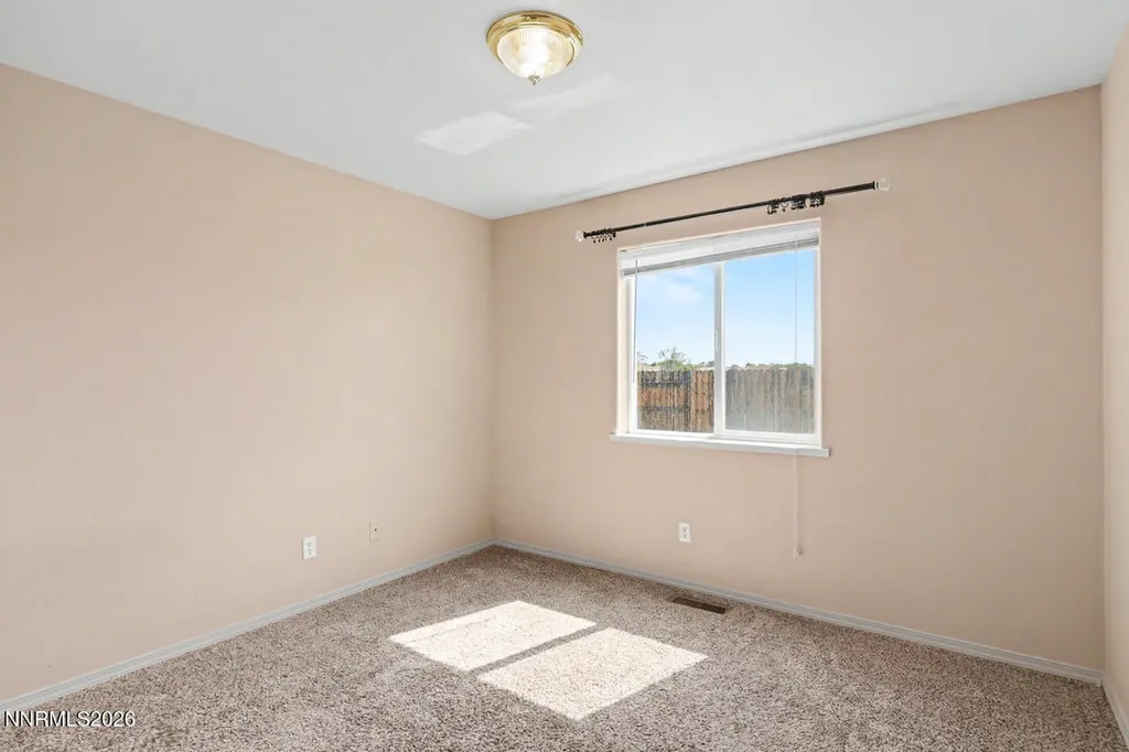 350 Bradley Fallon NV 89406