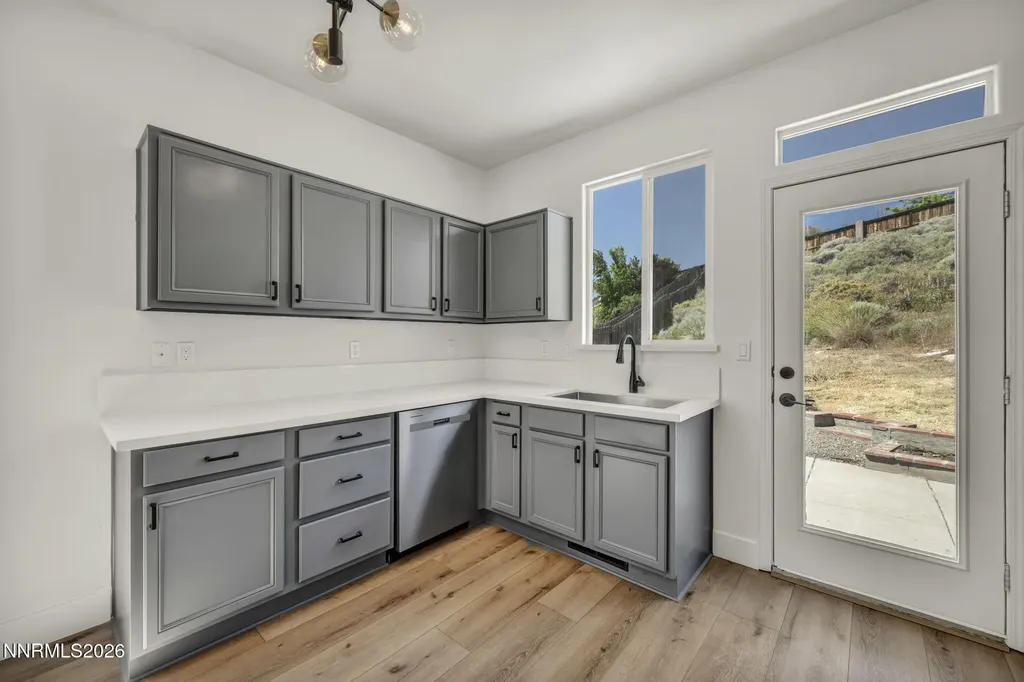 2141 Sapphire Ridge Reno NV 89523