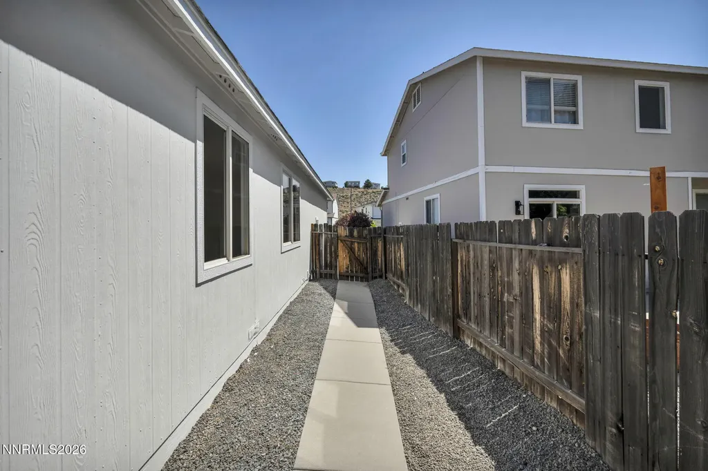 2141 Sapphire Ridge Reno NV 89523