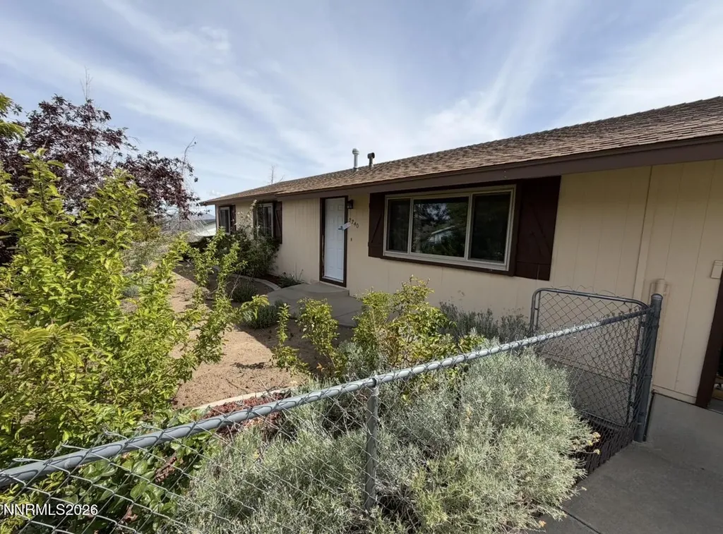 2240 Dakota Reno NV 89506