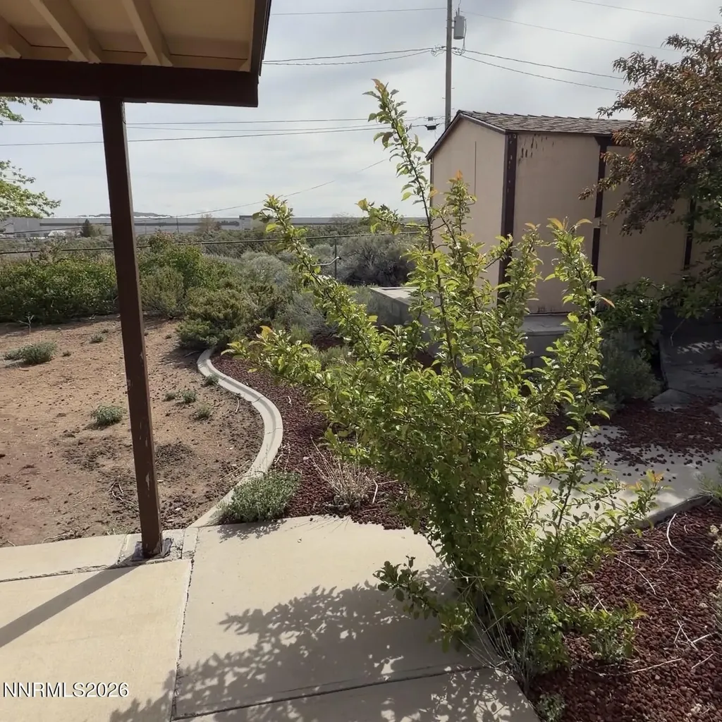 2240 Dakota Reno NV 89506