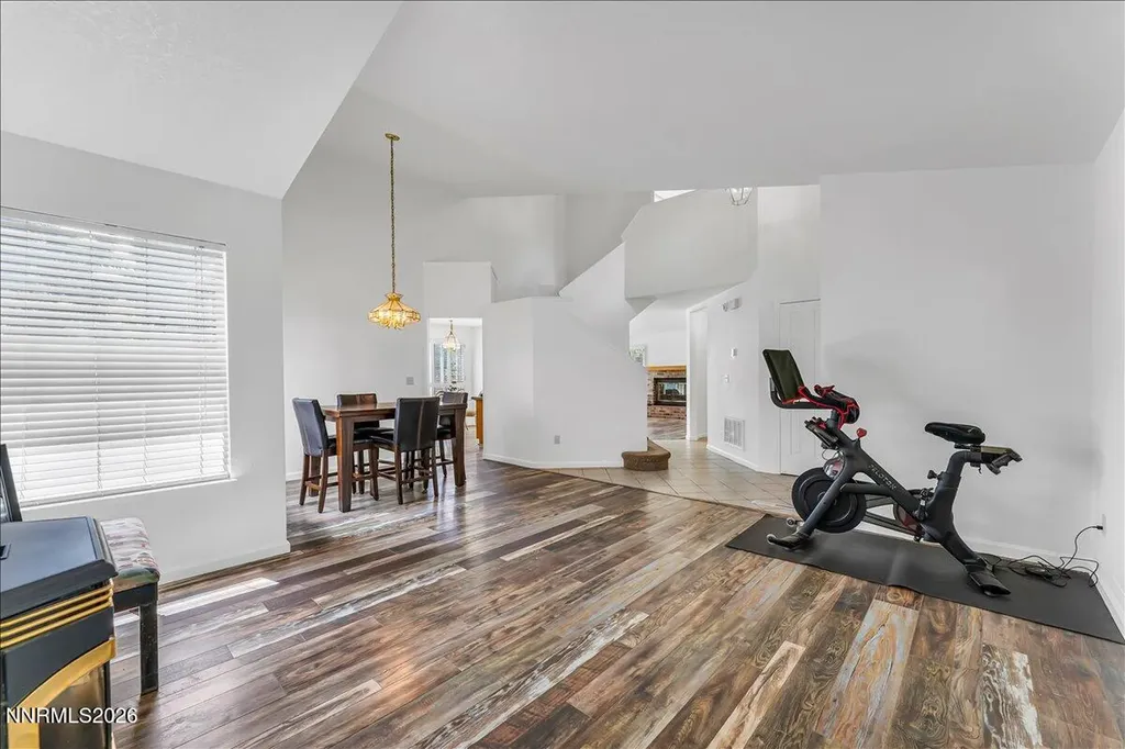 10 Eagle Claw Reno NV 89523