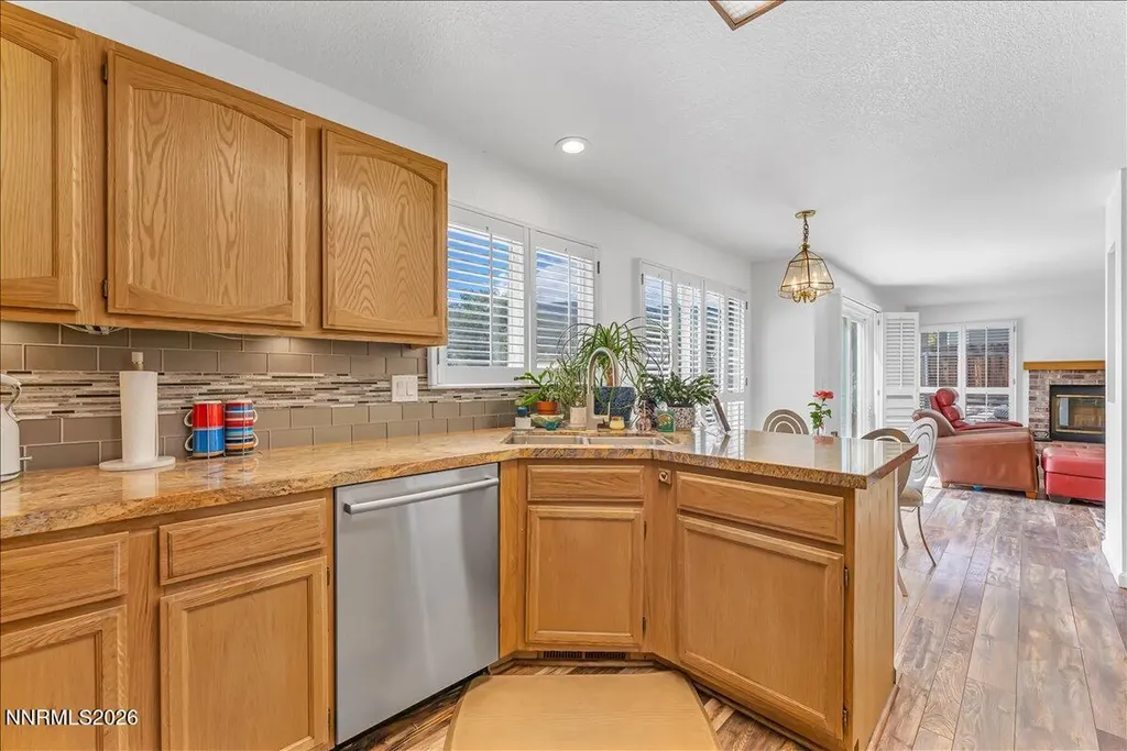 10 Eagle Claw Reno NV 89523