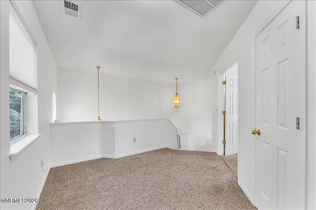 10 Eagle Claw Reno NV 89523