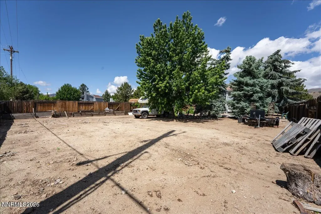 10 Eagle Claw Reno NV 89523