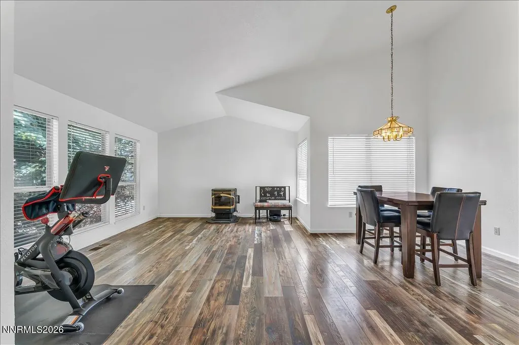 10 Eagle Claw Reno NV 89523