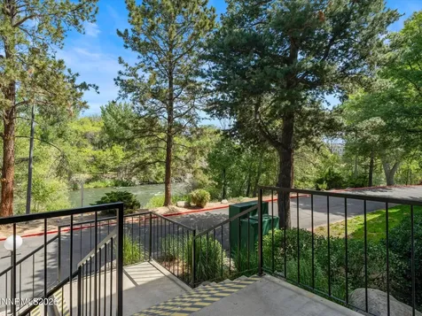 2855 Idlewild Reno NV 89509