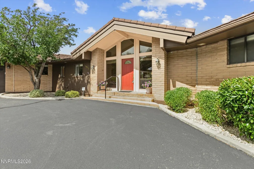 4980 Lakeridge Reno NV 89509