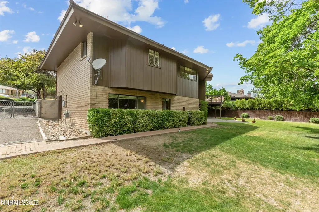4980 Lakeridge Reno NV 89509