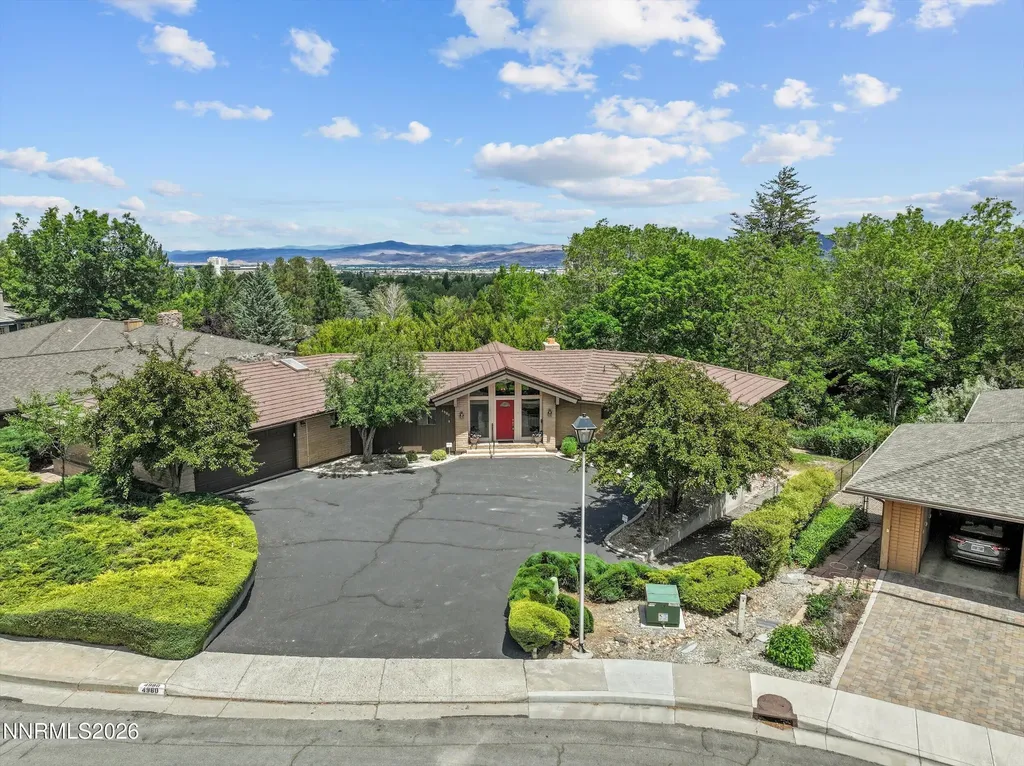 4980 Lakeridge Reno NV 89509