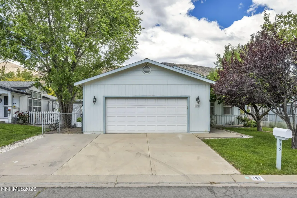 191 Ave De La D'emerald Sparks NV 89434