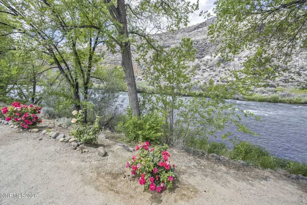 191 Ave De La D'emerald Sparks NV 89434